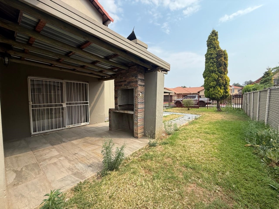 3 Bedroom Property for Sale in Waterkloof North West